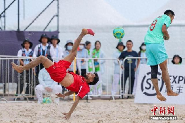 乐鱼app-三亚亚沙会沙滩足球男子小组赛：中国队3比4惜败巴勒斯坦队|云飞|中新社|三亚市|射门|刘浩然_新浪体育_新浪新闻